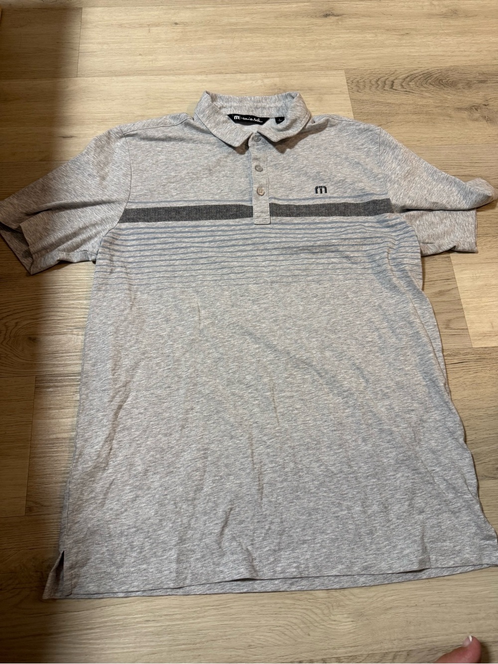 TRAVIS MATHEW Wildwood Golf Polo Shirt Men's Size Large Light Gray Striped